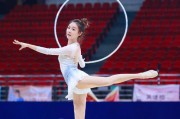九游娱乐官方平台-西班牙体操新秀夺冠，人气飙升